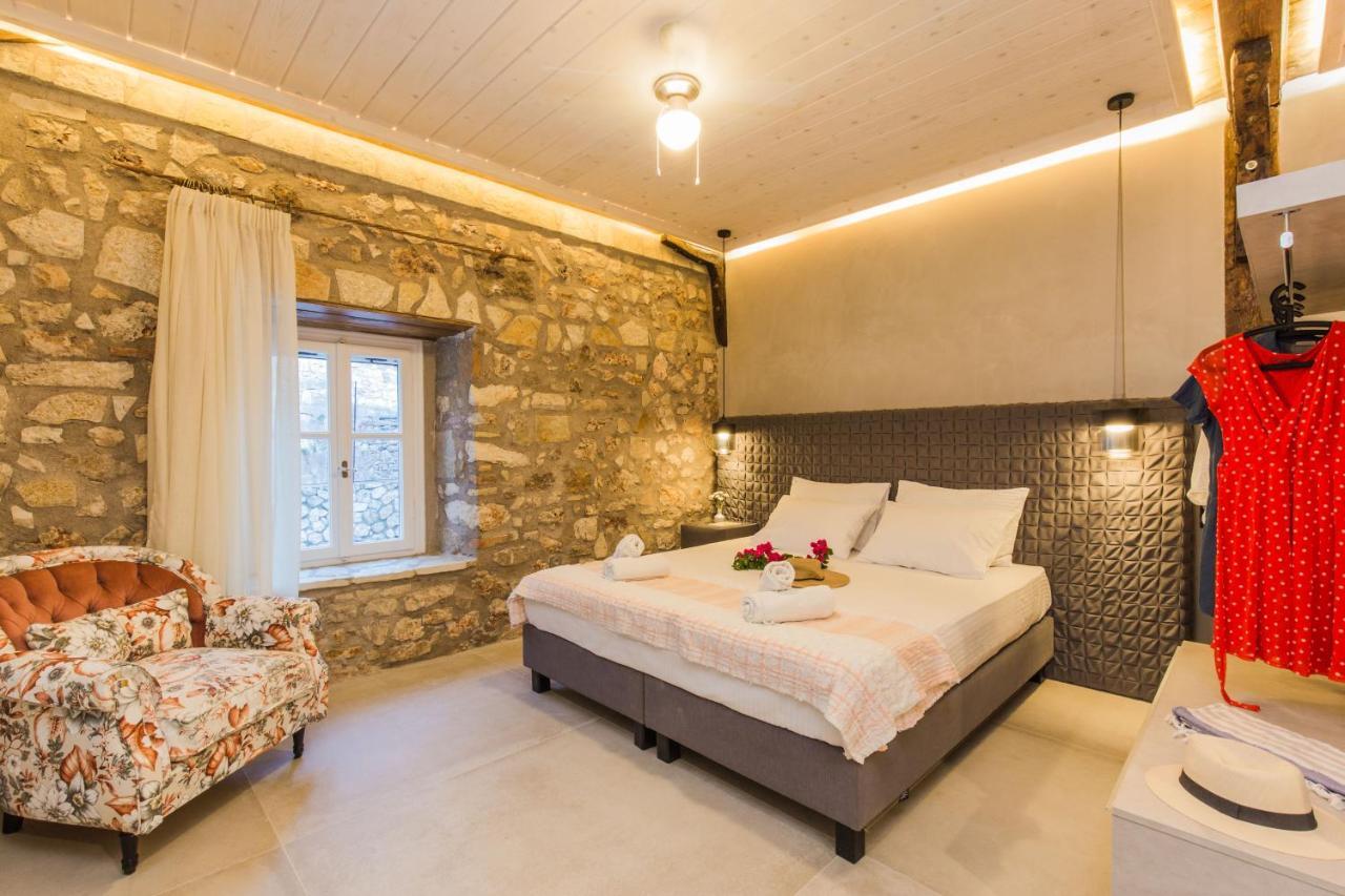Stone Suites At Lefkada'S Old Port Buitenkant foto